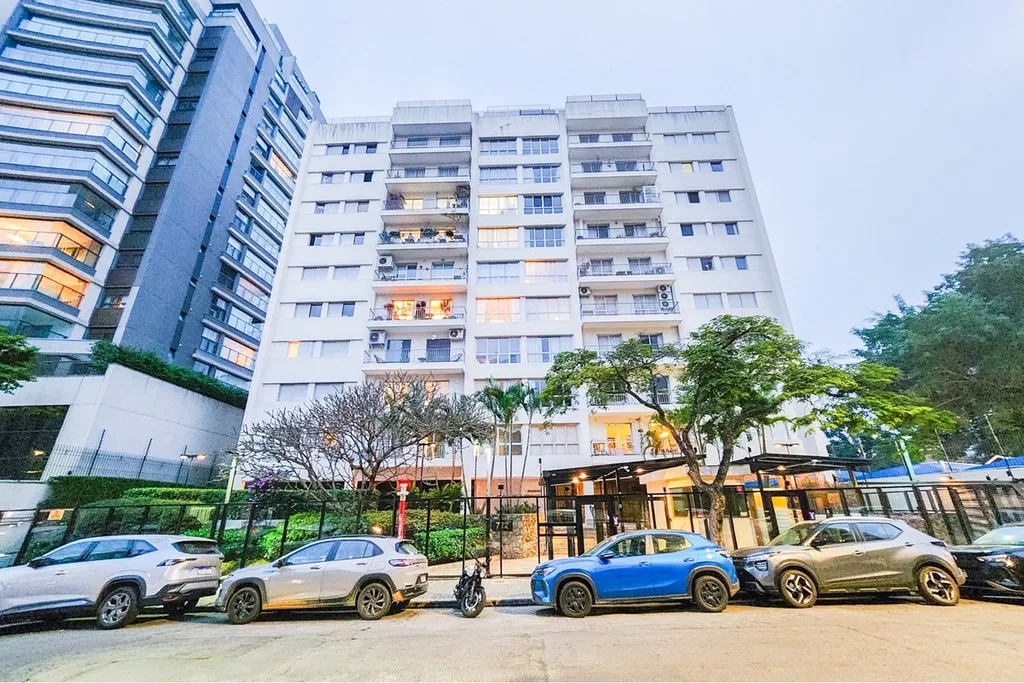 Imagem Apartamento à venda em São Paulo, Campo Belo, com 4 quartos, 180m2