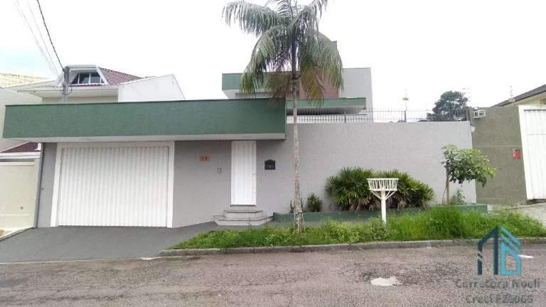 Imagem Casa a venda, em um dos melhores Bairros de São José dos Pinhais, 04 quartos sendo uma suíte e 02 Demi Suítes, 12 vagas no Aristocrata .