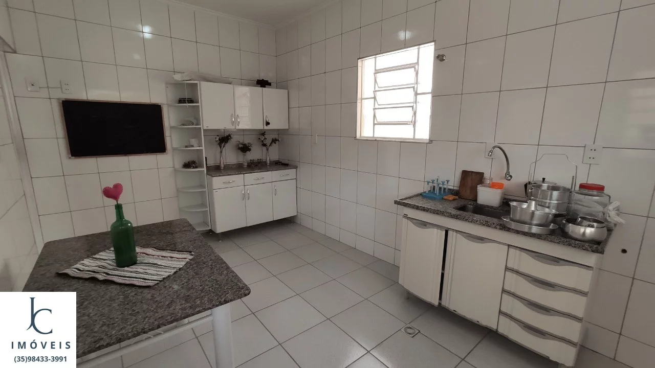 Imagem CASA RESIDENCIAL em SÃO LOURENÇO - MG, Centro