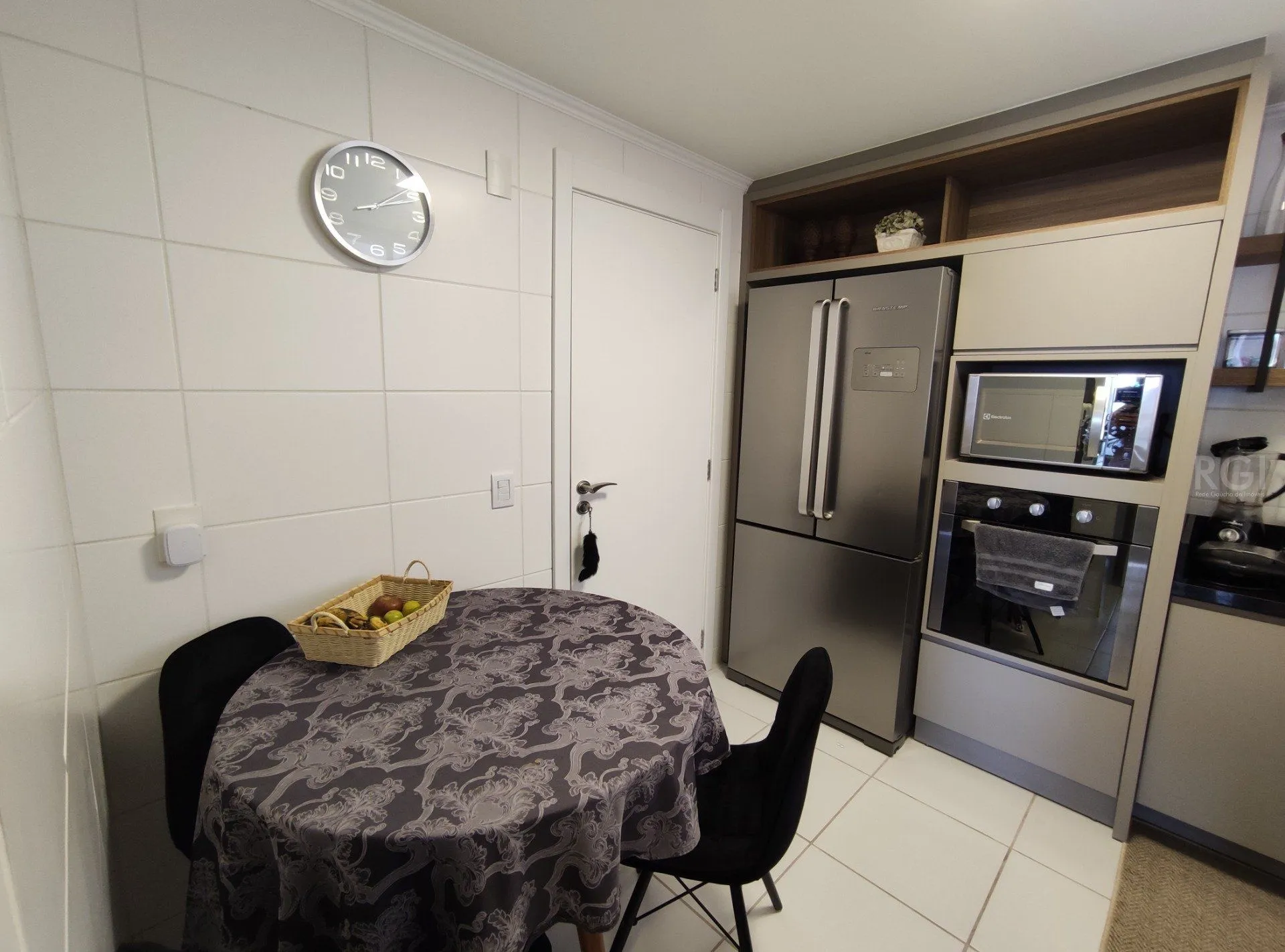 Imagem Apartamento para Venda - 162.53m², 3 dormitórios, sendo 3 suites, 2 vagas - Jardim Do Salso