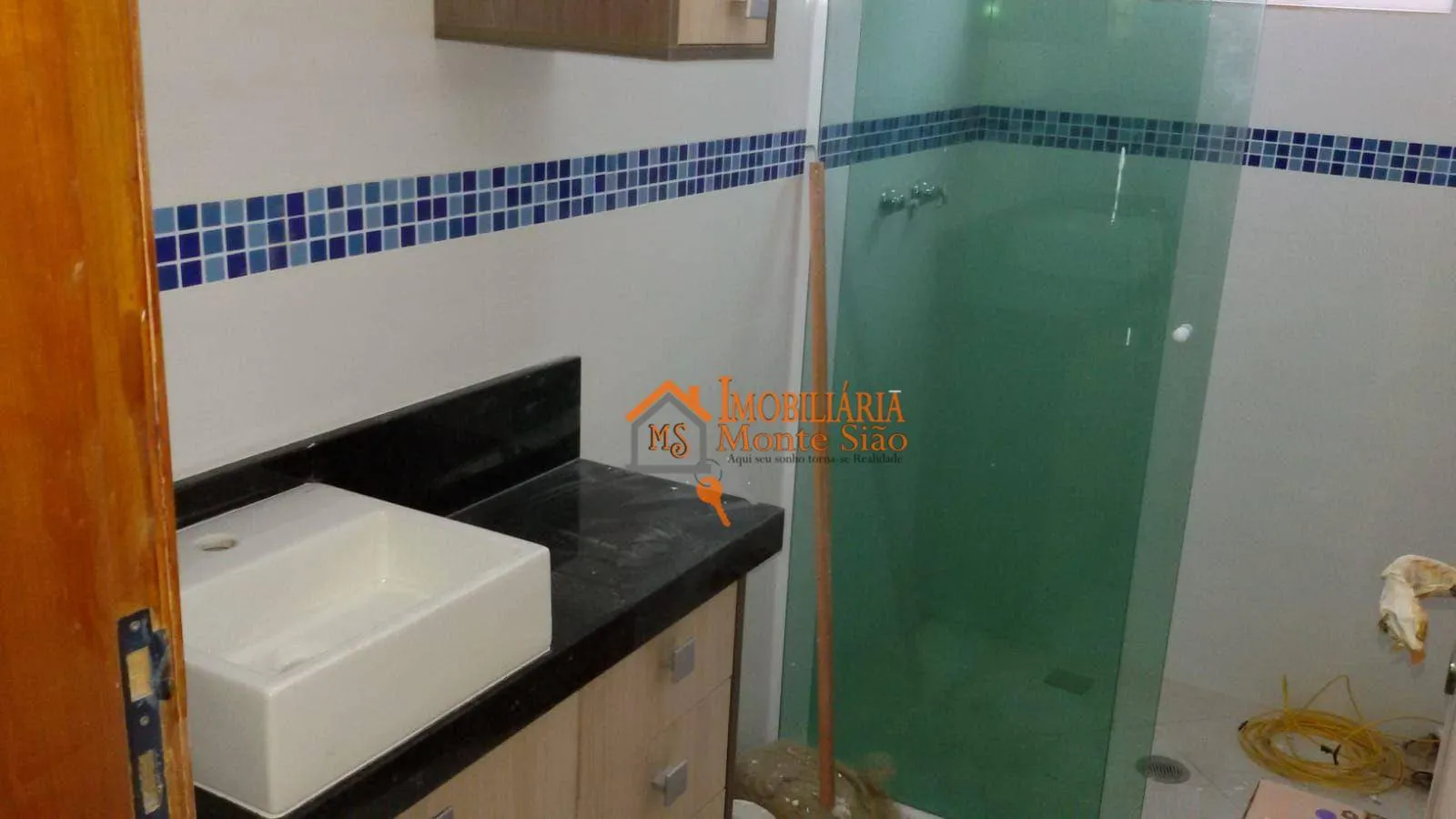 Imagem Sobrado com 3 dormitórios à venda, 214 m² por R$ 900.000,00 - Parque Flamengo - Guarulhos/SP