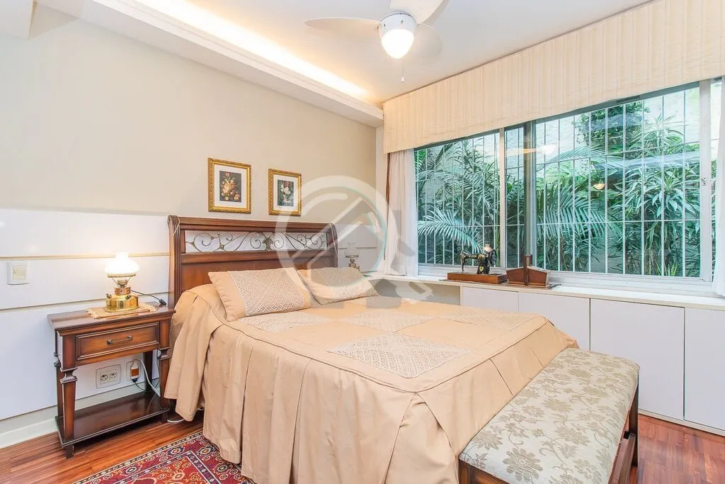 Imagem Apartamento na Bela Vista com 153m2, 3 quartos, amplo social com lavabo,gabinete, copa-cozinha, suí...