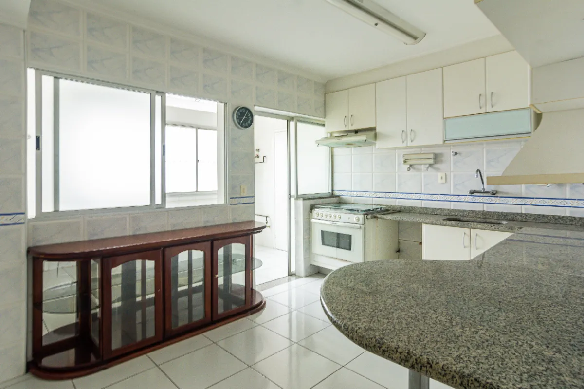 Imagem Apartamento para venda em Vila Andrade com 3 quartos, sendo 1 suíte, 123m2