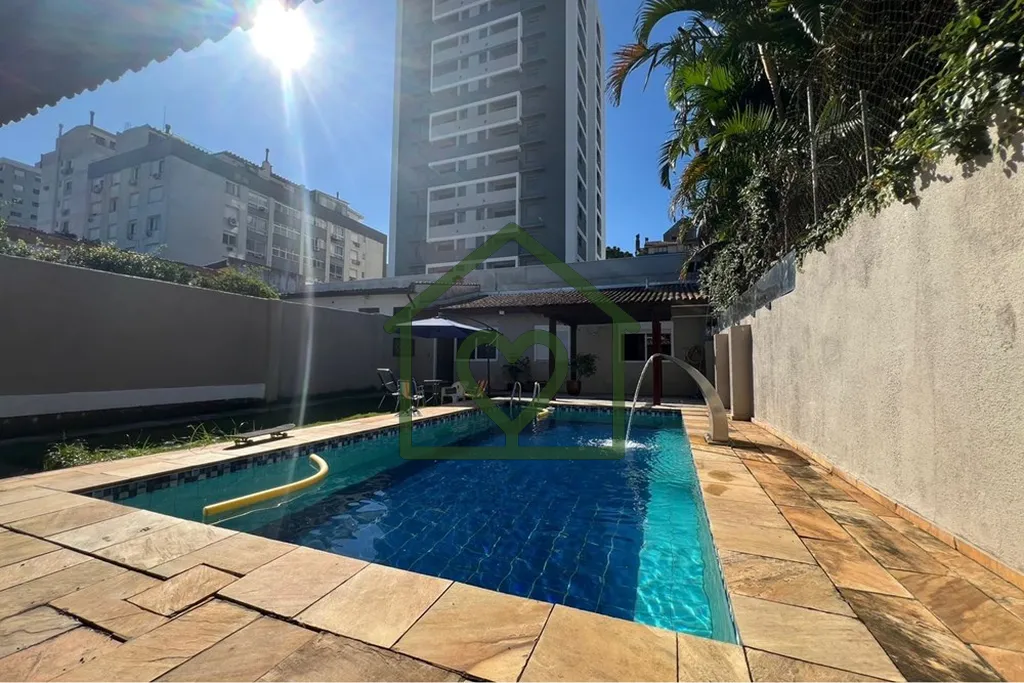 Imagem **Descubra sua Próxima Casa em Petrópolis, Região Sul do Brasil!**

Se você está à procura de ...