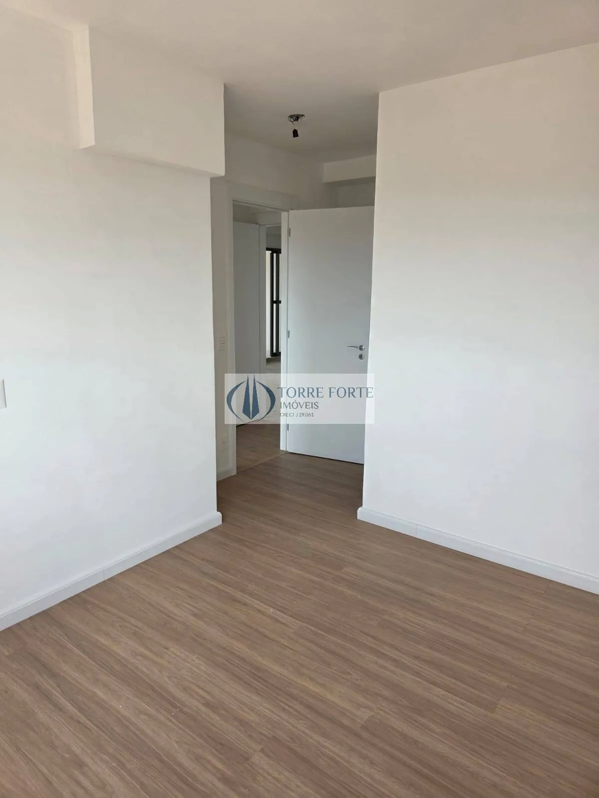 Imagem Apartamento 3 suítes | 129 m² | 2 vagas | Vista para piscinas | Tucuruvi