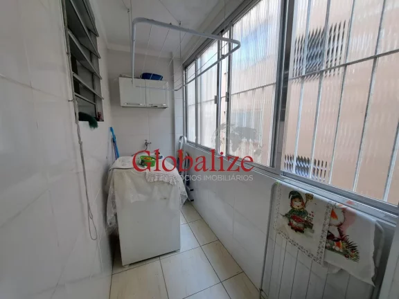 Imagem Apartamento à venda com 66m², 2 quartos, 1 banheiro por R$350.000,00 no Embaré em Santos
