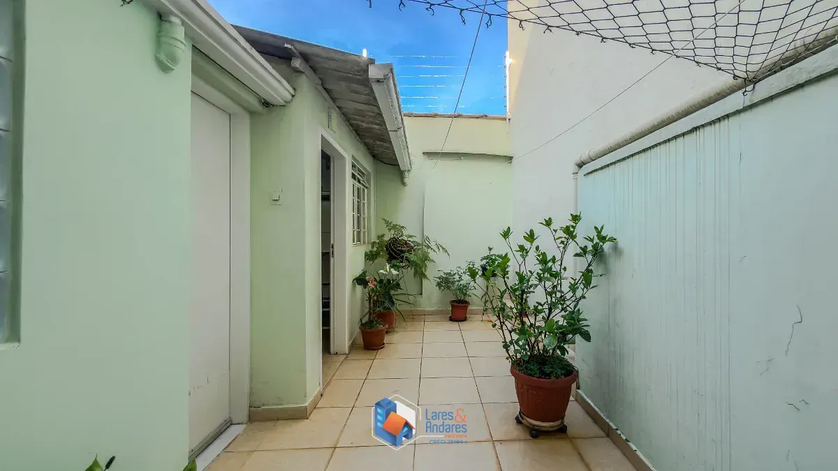Imagem Casa para venda em Chácara Santo Antônio (Zona Sul) com 2 quartos, 93m²