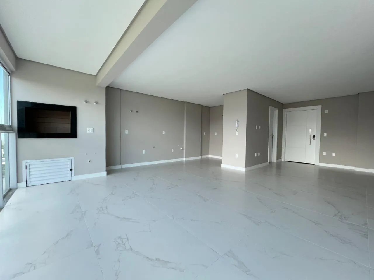 Imagem Apartamento com vista para o mar à venda com 80.52m2 por R$ 1.075.000,00