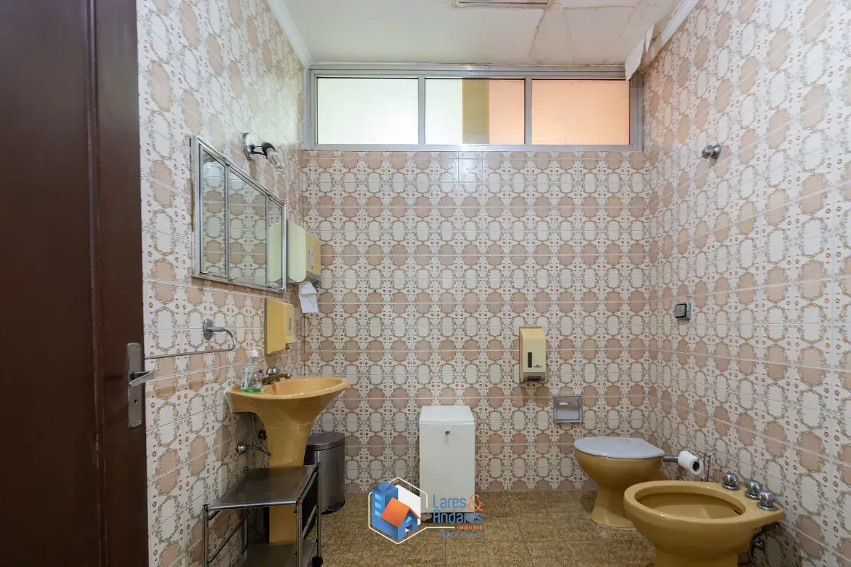 Imagem Casa comercial para venda em Pinheiros, 287m²
