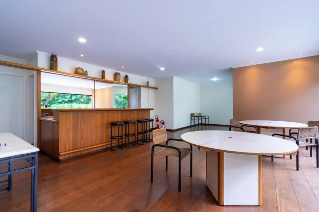 Imagem Apartamento à venda em São Paulo, Vila Suzana, com 3 quartos, 185m2