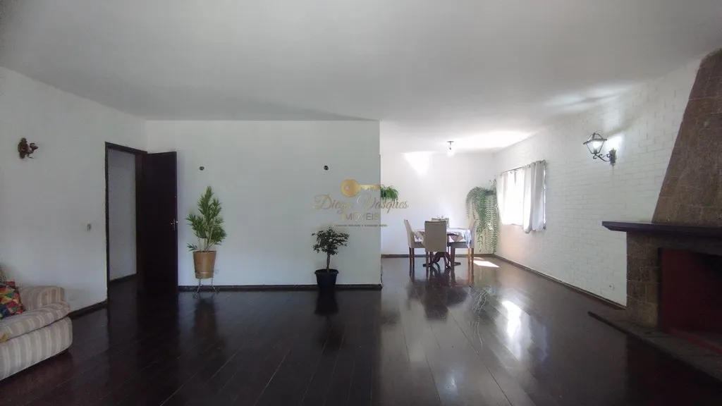 Imagem Casa para Venda em Teresópolis / RJ no bairro Ermitage