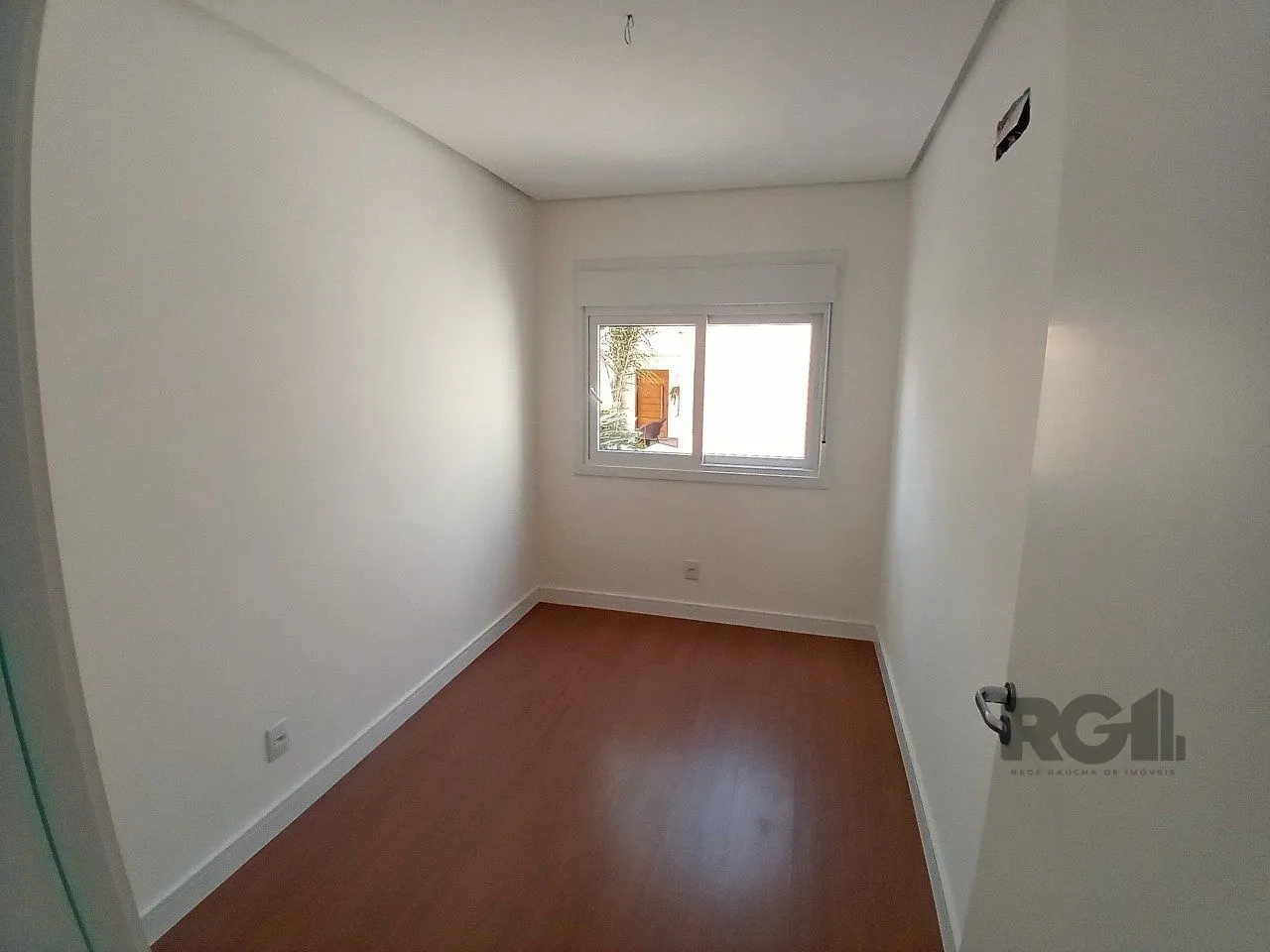 Imagem Casa 3 dormitórios, 2 suítes, 2 vagas, no bairro Hípica, Porto Alegre/RS