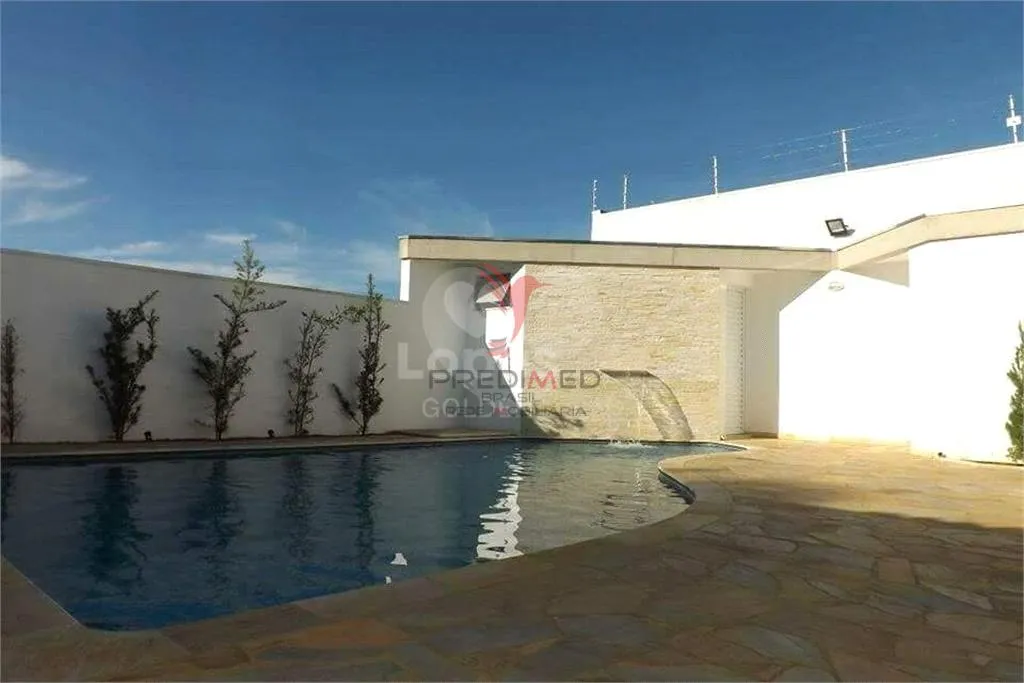 Imagem Casa de 3 quartos, 250m² no bairro Loteamento Porto Seguro, em Avaré