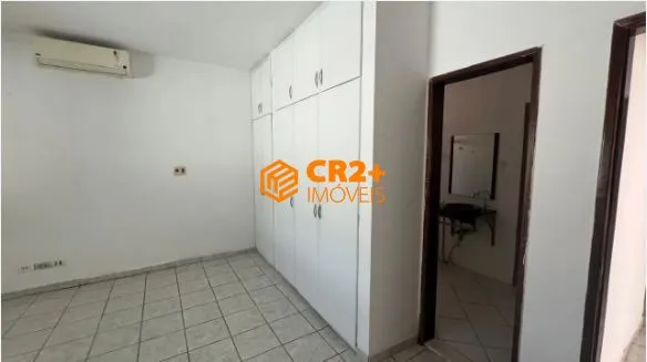 Imagem Casa à venda em Candeias - 180 m², 3 quartos e mais de 5 vagas