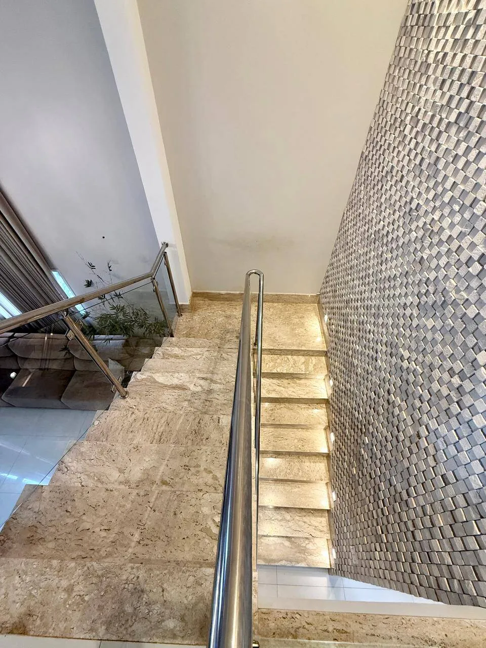 Imagem Sobrado 4 suítes Condomínio Belvedere 1 Bairro Jardim Imperial