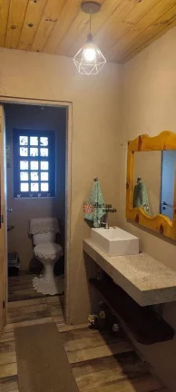 Imagem Chácara com 3 dormitórios à venda, 1263 m² por R$ 790.000 - Parque da Ferradura - Campos do Jordão/SP