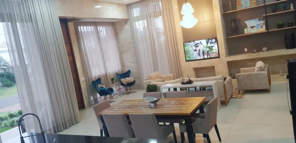 Imagem Casa em Condominio 4 Dormitórios - Bairro Atlantida