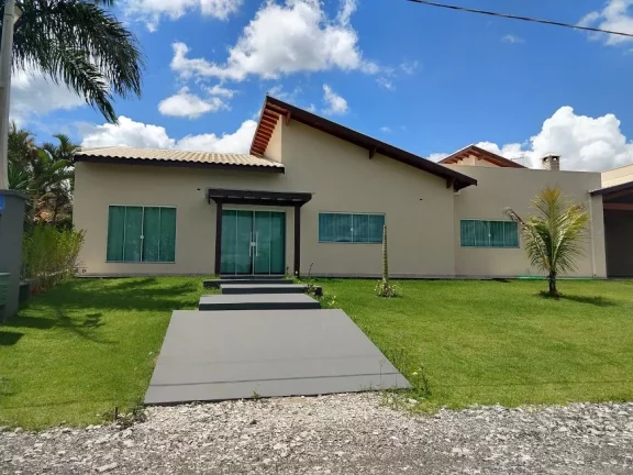 Magnifica casa a venda no condomínio Ninho Verde I Eco Residence em Quadra BV Lote 03 e 04