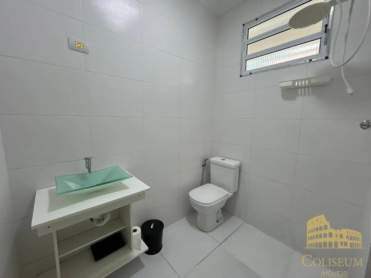 Imagem Casa com 3 dormitórios à venda, 110 m² por R$ 800.000,00 - Vila Guilhermina - Praia Grande/SP