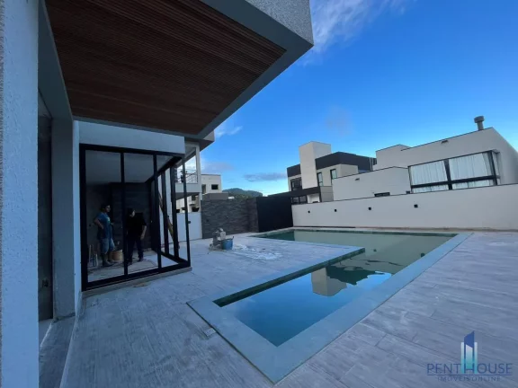 Imagem Casa em Condomínio para Venda em Camboriú, Santa Regina, 4 dormitórios, 3 suítes, 5 banheiros, 3 vagas