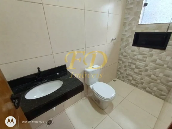 Imagem Casa com Piscina Terra Preta / Financiamento Bancário