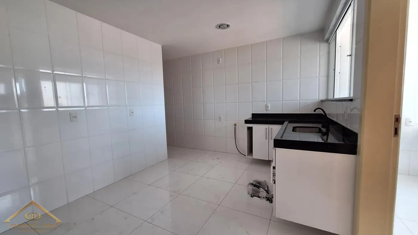 Imagem Apartamento para Venda em Cabo Frio / RJ no bairro Vila Nova