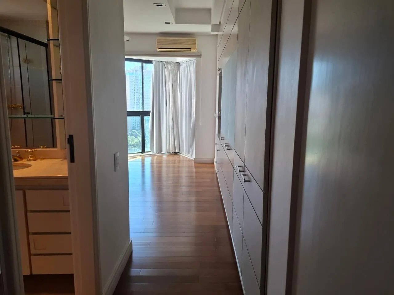 Imagem Apartamento a venda com 4 dormitórios, 3 suítes, 4 vagas, Panambi, Varanda Goumert