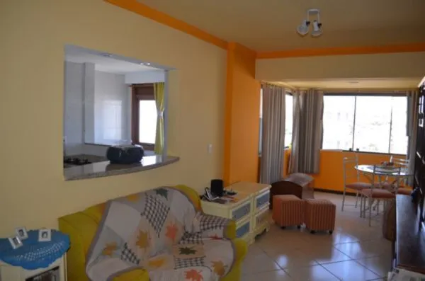 Imagem Apartamento para Venda - 71.75m², 2 dormitórios, 1 vaga - Petrópolis