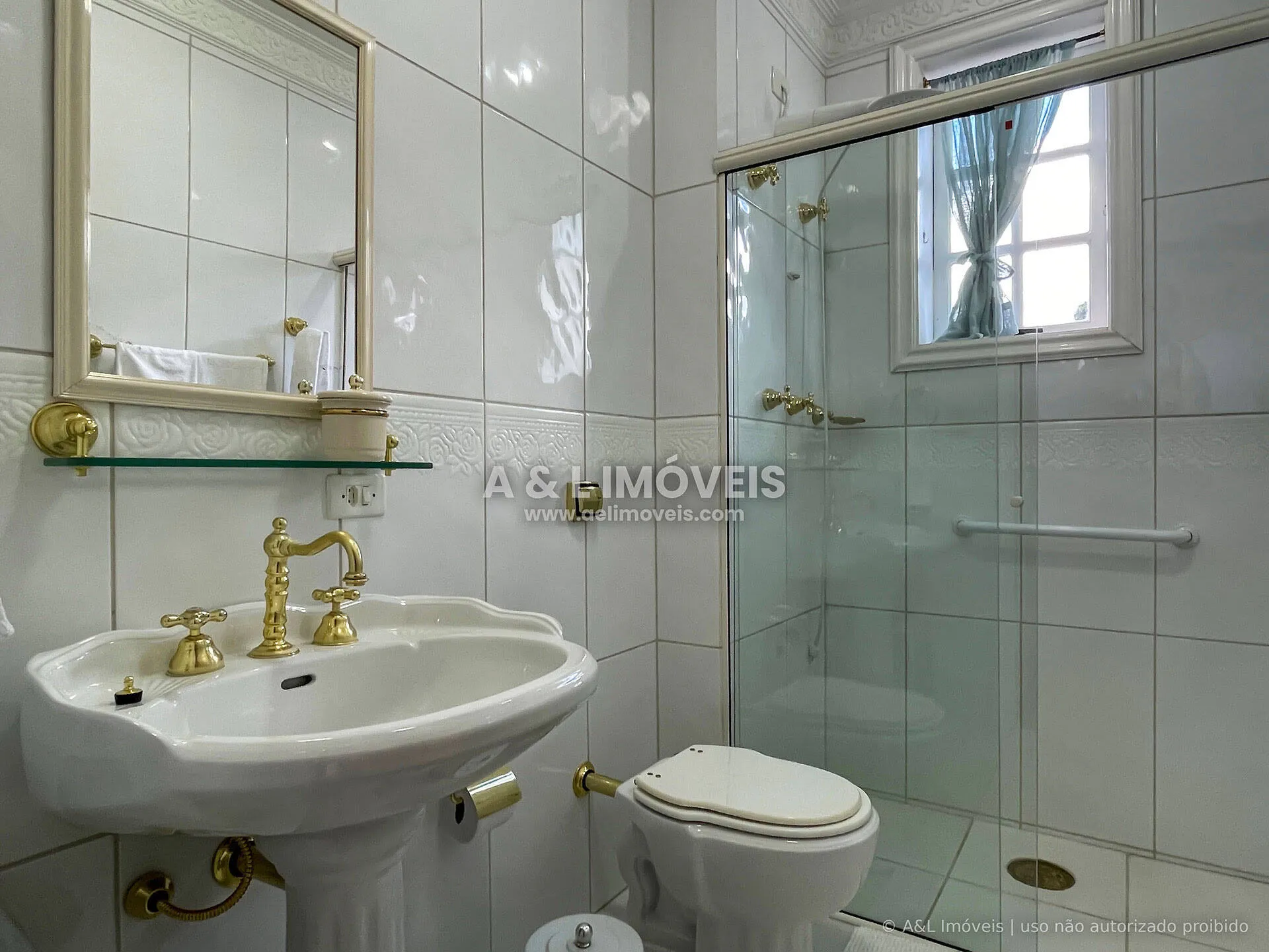 Imagem SAIU DE VENDA | Cobertura Triplex | Capivari | 331 m² | 5 Suítes | Lareira