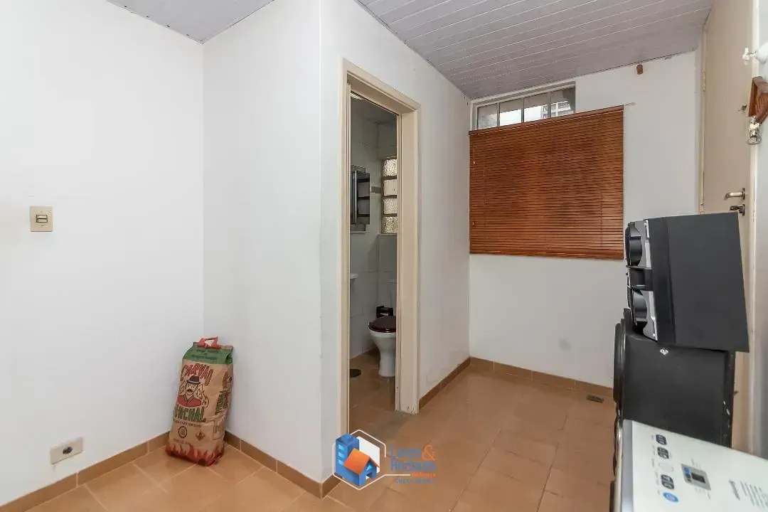 Imagem Casa para venda em Perdizes com 2 quartos, 300m²