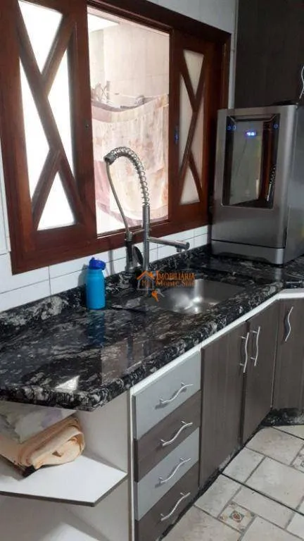 Imagem Casa com 4 dormitórios à venda, 192 m² por R$ 850.000,00 - Vila Rosália - Guarulhos/SP