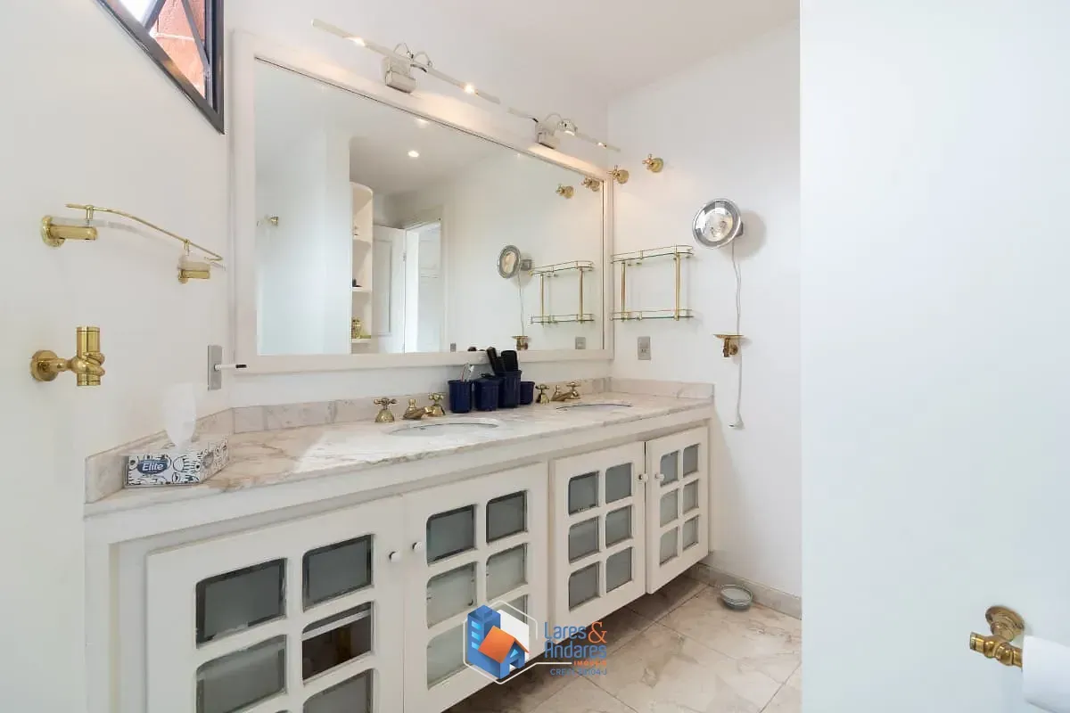 Imagem Apartamento para venda em Real Parque com 4 quartos, sendo 2 suítes, 251m²