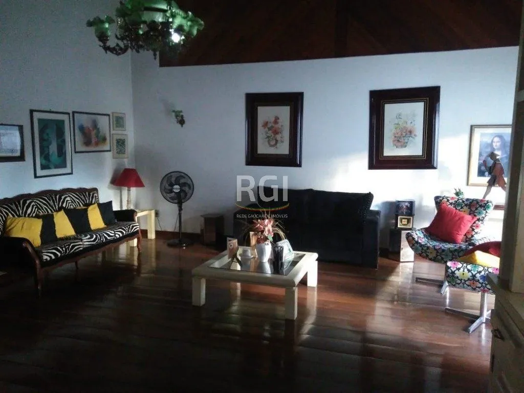 Imagem Casa para Venda - 324.6m², 3 dormitórios, sendo 1 suites, 3 vagas - Vila Conceição