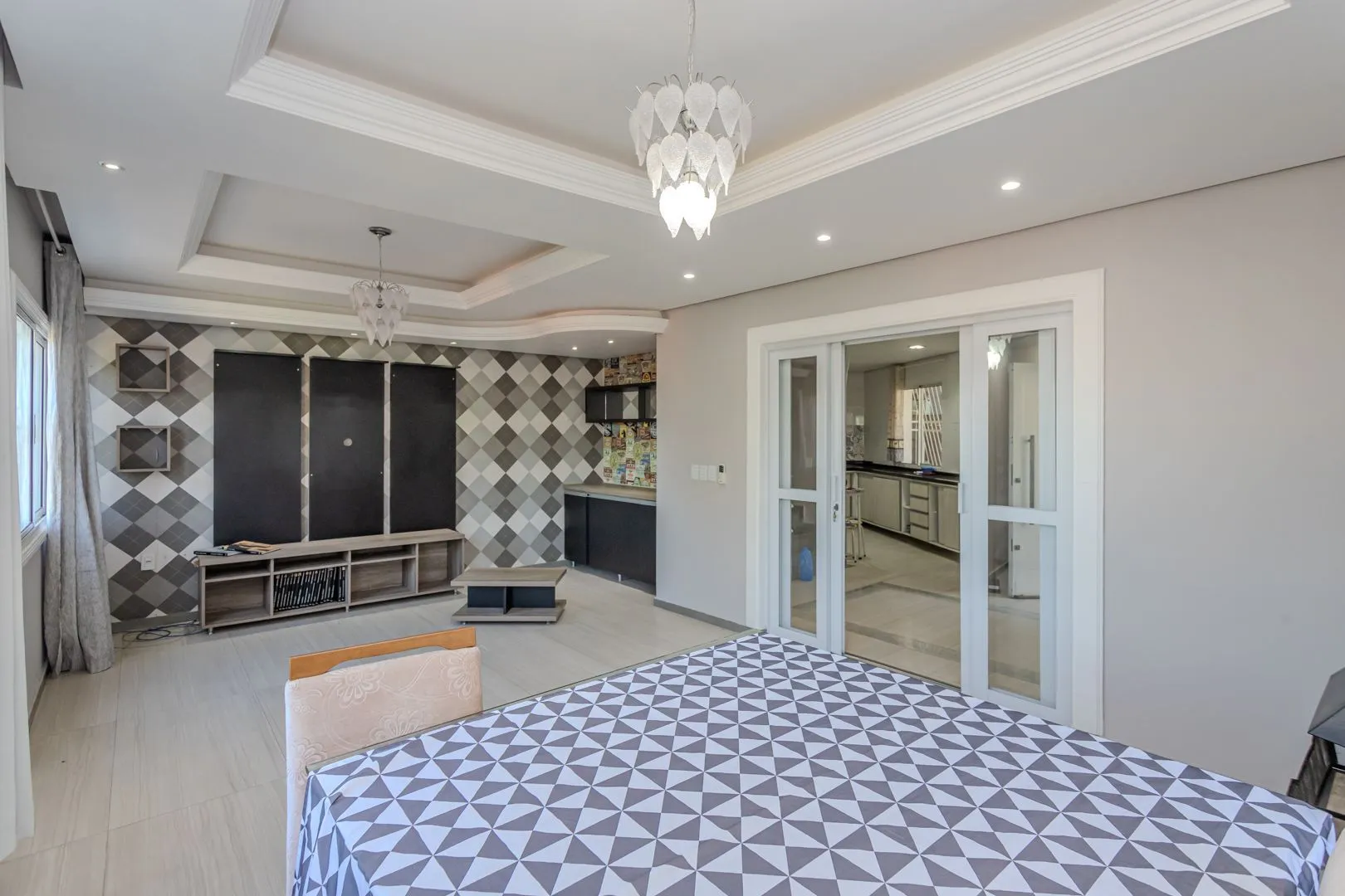 Imagem Casa sobrado no Morro Santana de 2 dormitórios e 2 vagas