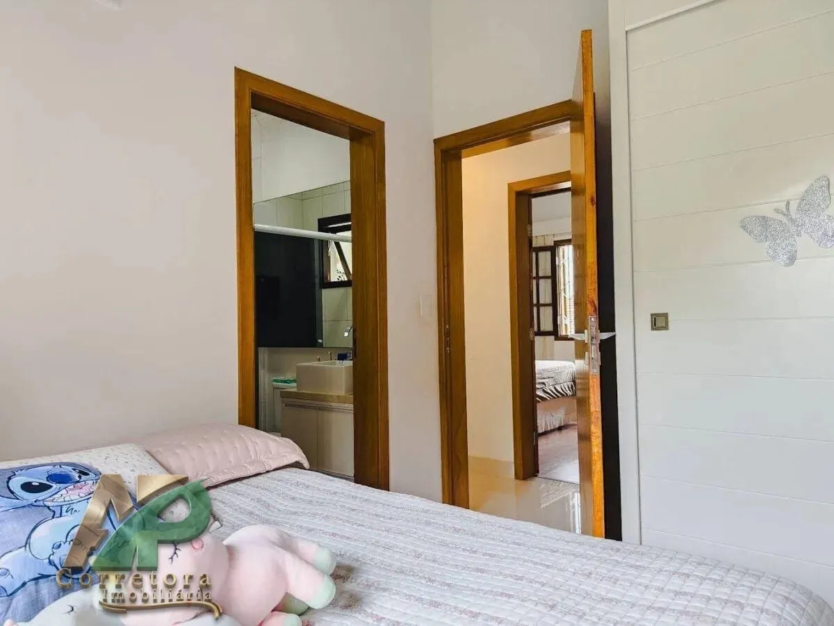 Imagem Chácara / Casa Térrea em Cotia | 1.500m² de Terreno | R$ 585 Mil