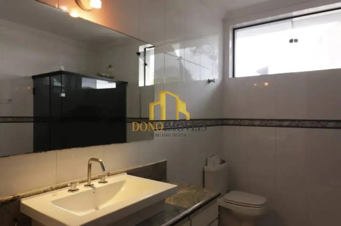 Imagem Sobrado 255 m² | 3 Dorms (1 Suíte) | 5 Vagas | Área Gourmet