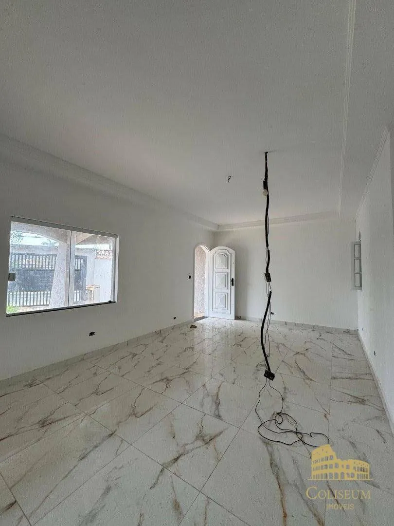 Imagem Casa com 4 dormitórios à venda, 435 m² por R$ 1.194.000,00 - Solemar - Praia Grande/SP