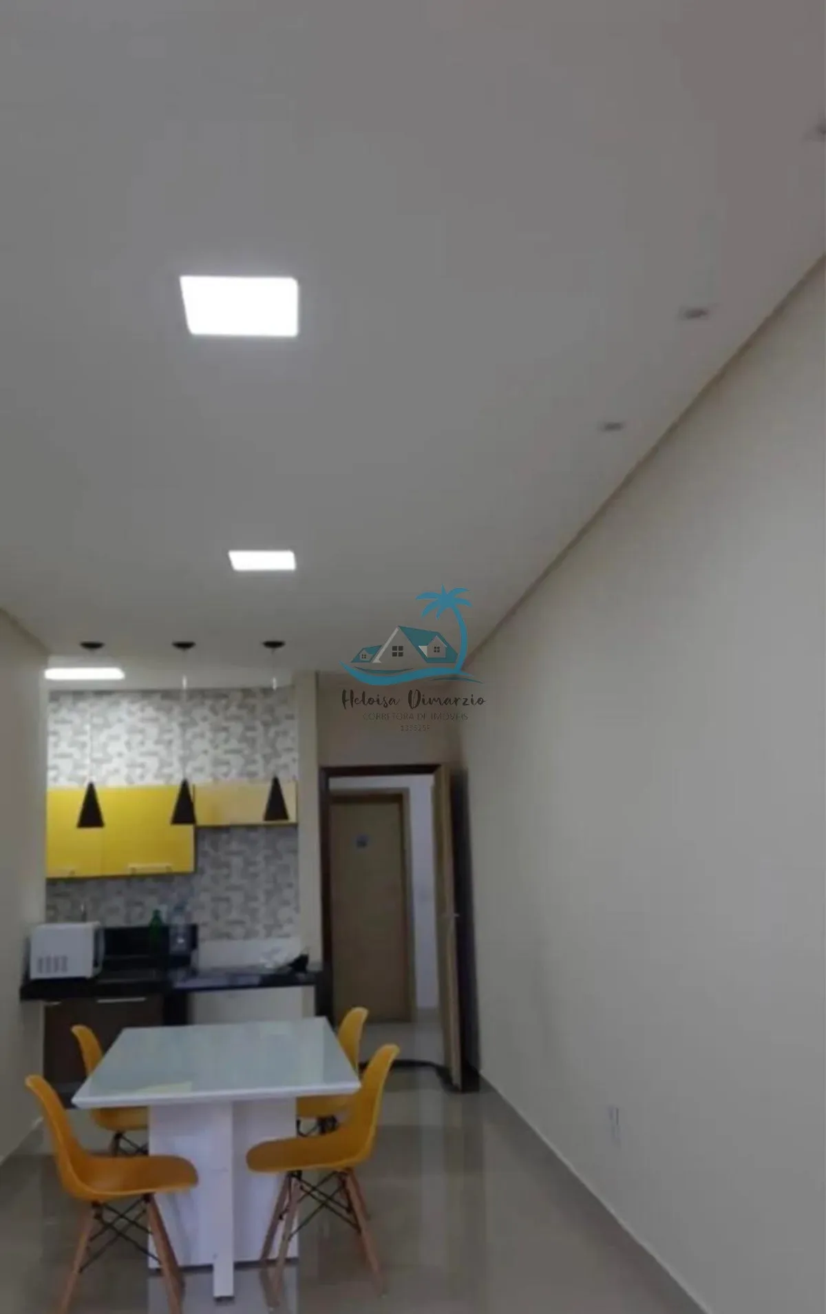 Imagem Apartamento com 2 dormitórios mobiliado no Itaguá em Ubatuba.