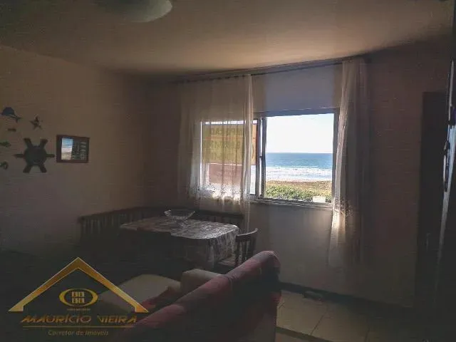 Imagem Casa em Condomínio para Venda em Cabo Frio / RJ no bairro Praia do Foguete