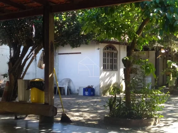 Imagem Casa com Terreno 1.859 metros em Manguinhos
