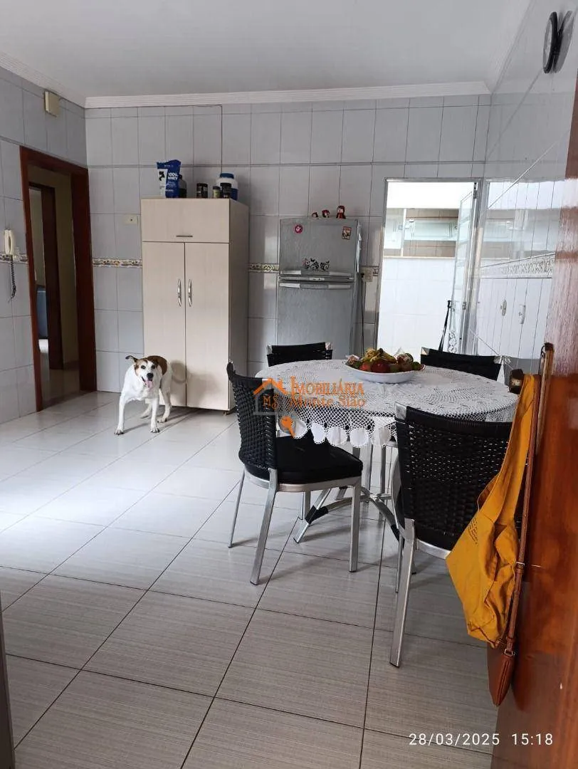 Imagem Casa com 5 dormitórios à venda, 240 m² por R$ 1.259.000,00 - Jardim Vila Galvão - Guarulhos/SP
