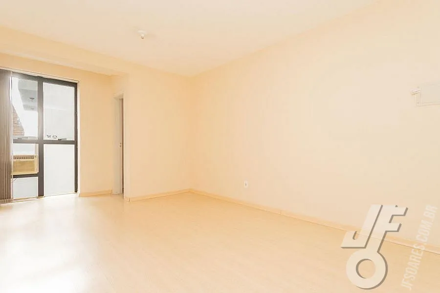 Imagem Sala comercial à venda no bairro Centro em Pelotas/RS