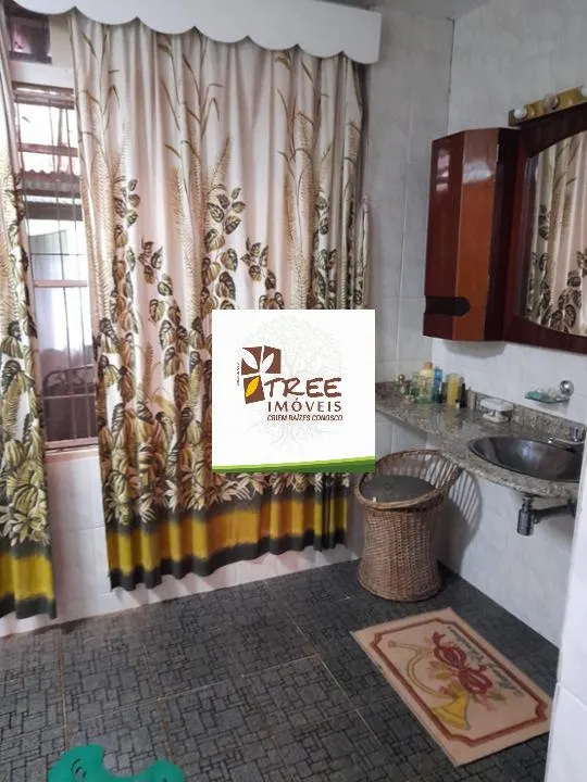 Imagem VENDA DE CHÁCARA NO VISTA ALEGRE, EM ARUJÁ/SP, OPORTUNIDADE com 5.160m², 4 quartos, sala ampla, cozinha ampla e grande área verde. CONSULTE-NOS