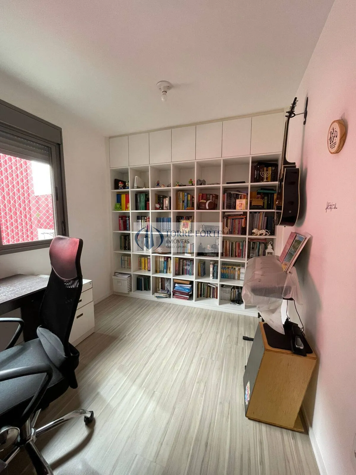 Imagem Ótimo apartamento com 71 m² 3 dorms. 1 suíte + 1 banheiro 1 vaga de garagem