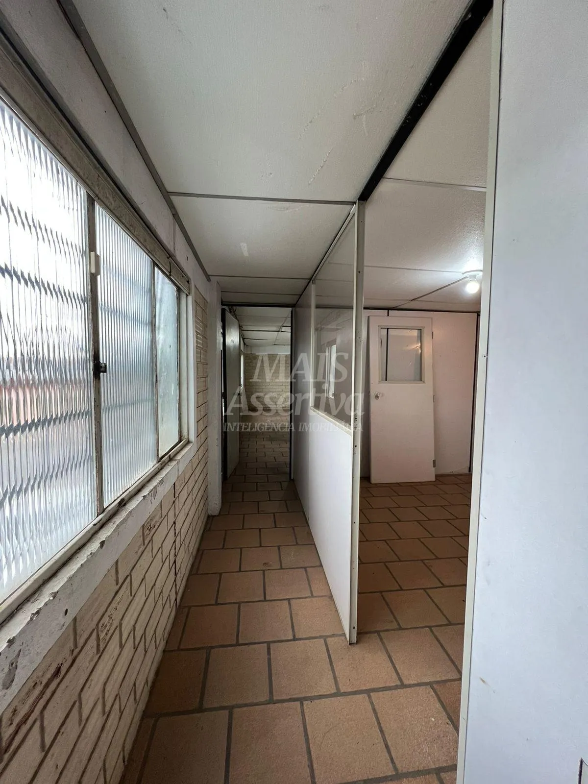 Imagem Ótimo pavilhão à venda, localizado no bairro Canudos em Novo Hamburgo/RS