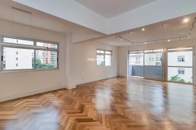 Foto do imóvel Venda de Luxuoso Apartamento de 3 Quartos no Jardim Paulista, São Paulo-SP - 181,50m² - 3 Vagas - Imperdível!