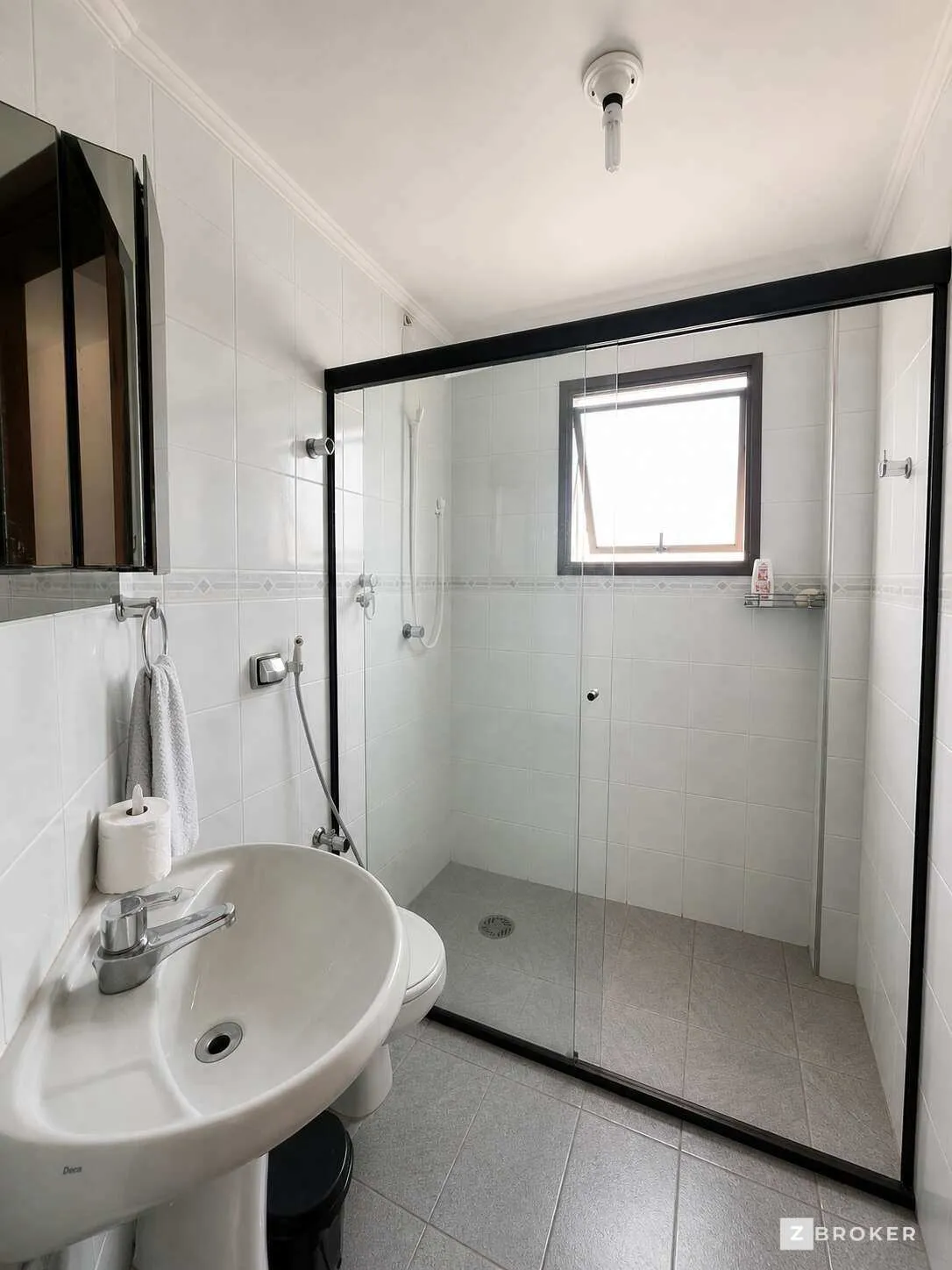 Imagem Apartamento à venda em Ubatuba, Centro, com 3 quartos, 90m2
