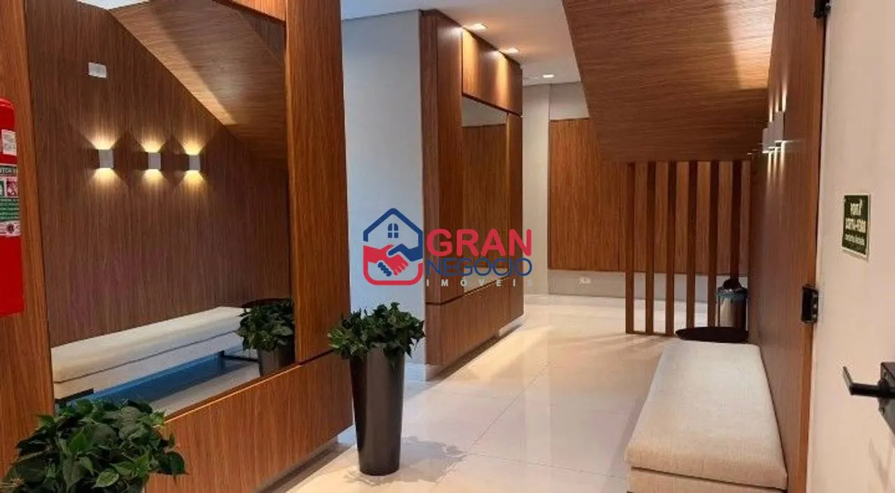 Imagem Vendo Apartamento CIC - Condomínio Clube