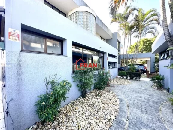 Imagem Belíssima Casa 5 Dorms,2 Suítes,2 Demi-Suítes.João Paulo