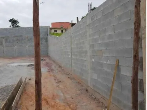 Imagem VENDA DE TERRENO NA CHÁCARA GUANABARA, EM GUARAREMA/SP, com área total de 580m² e terreno murado. ÓTIMA OPORTUNIDADE DE INVESTIMENTO! CONSULTE-NOS.